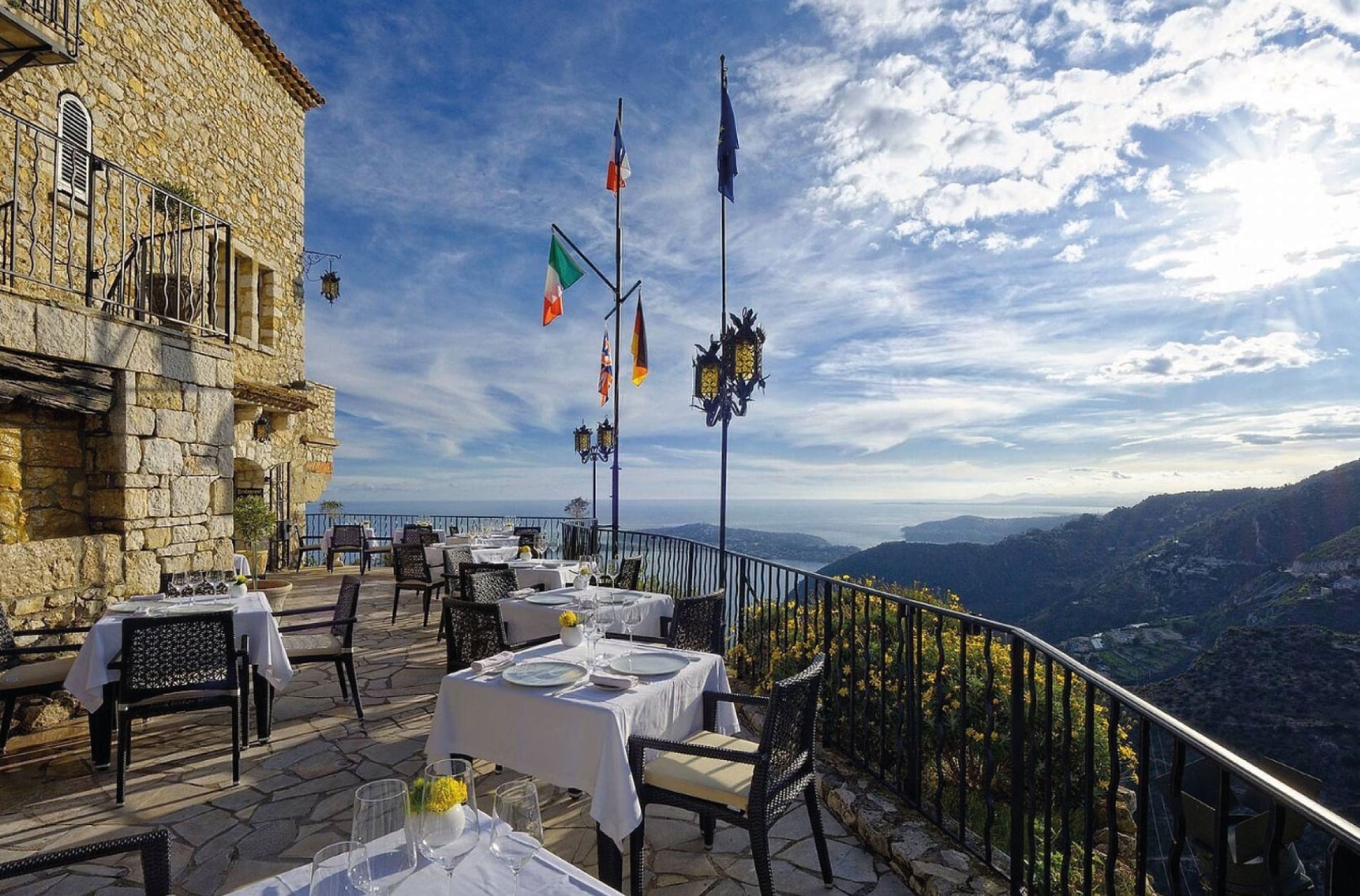 Château Eza — property setting and accommodation