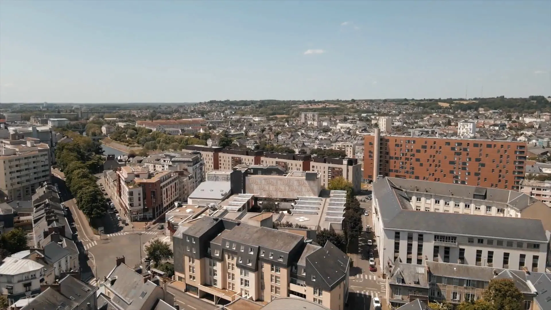Leprince Hôtel-Spa — property setting and accommodation
