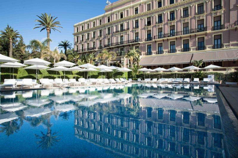 Royal-Riviera — property setting and accommodation